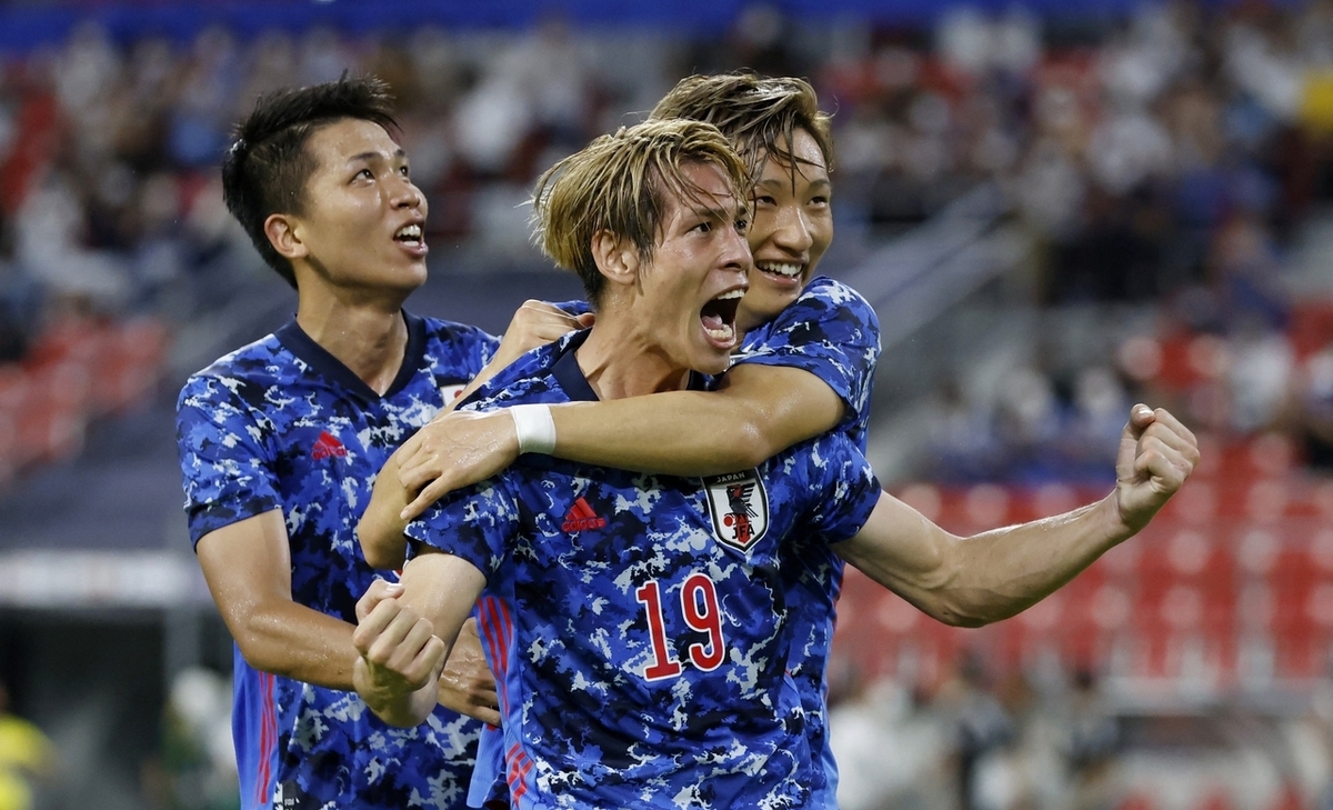 关于日本队鏖战泰国队,李梓嘉高光表现的信息 关于日本队鏖战泰国队,李梓嘉高光表现的信息