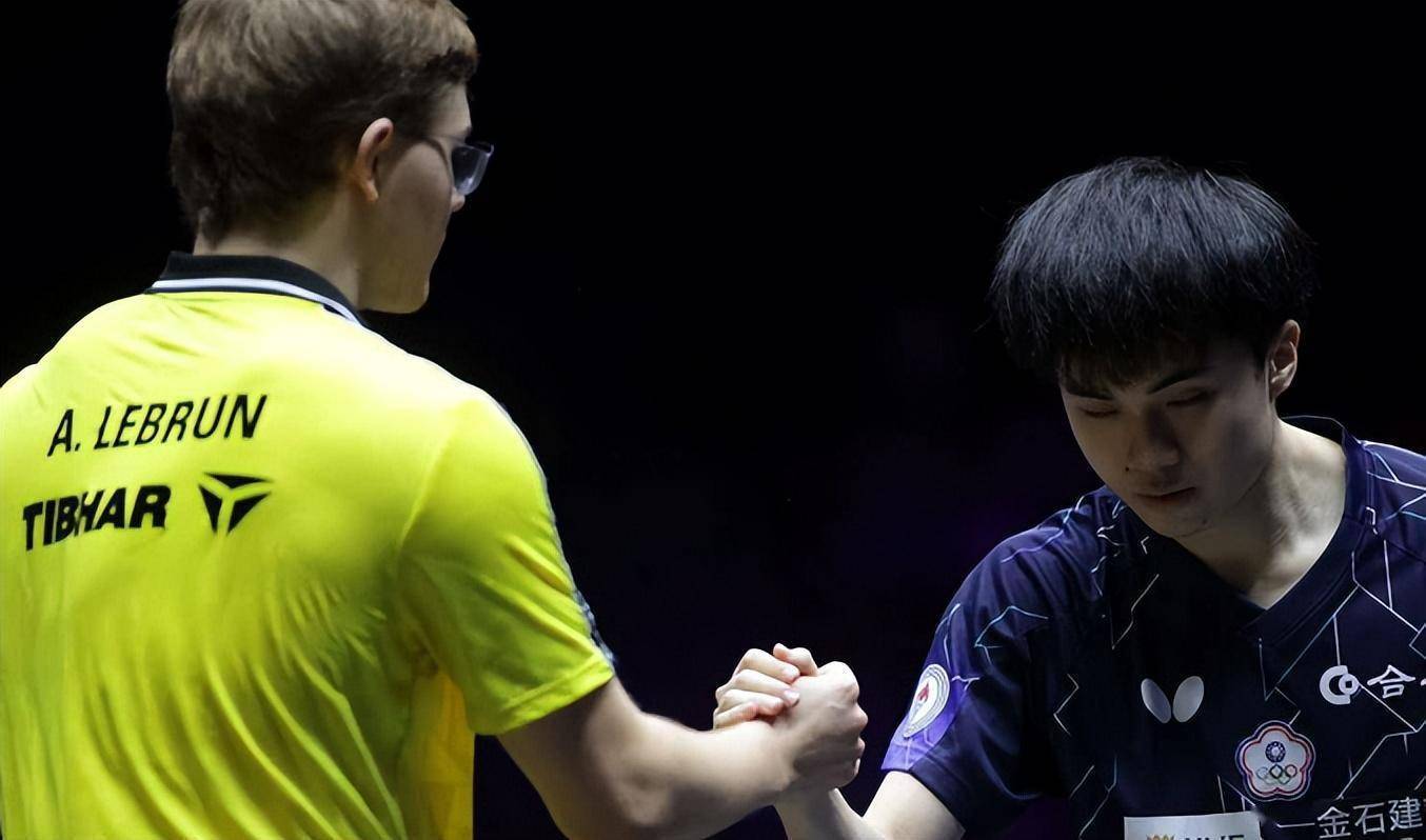 中国队鏖战韩国队，波尔带队取胜