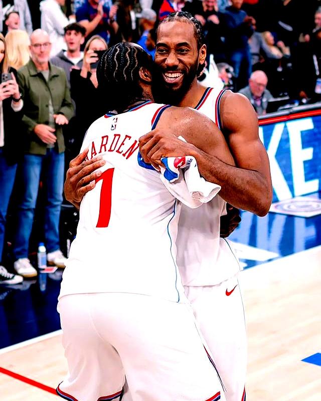 鹈鹕完胜骑士，伦纳德扛起全队