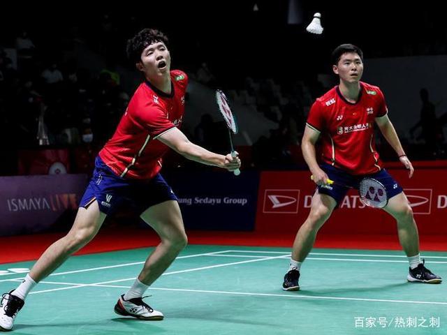 法国队逆转丹麦队，黄鸭组合刷新纪录