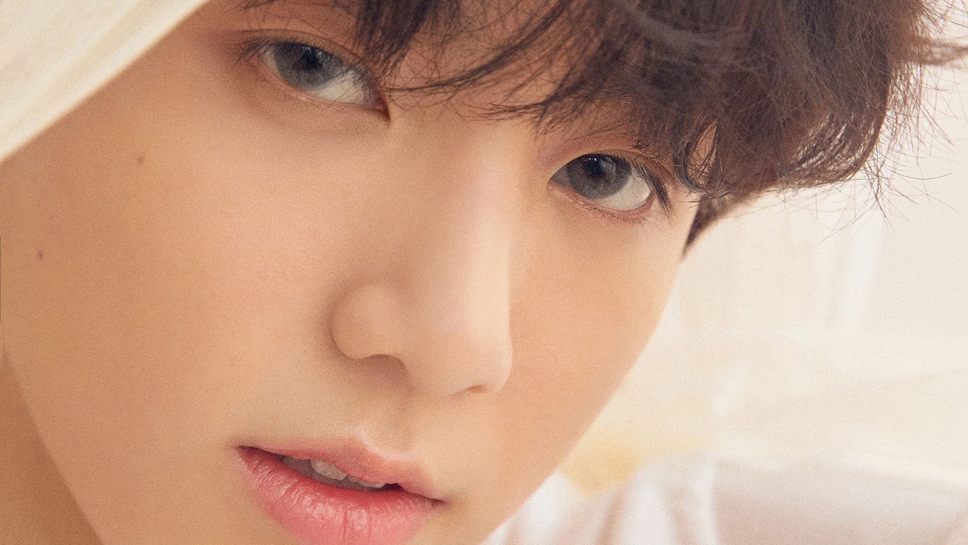 剑与鼓的共振，当拉亚的大场面艺术击碎喀麦隆的原始力量